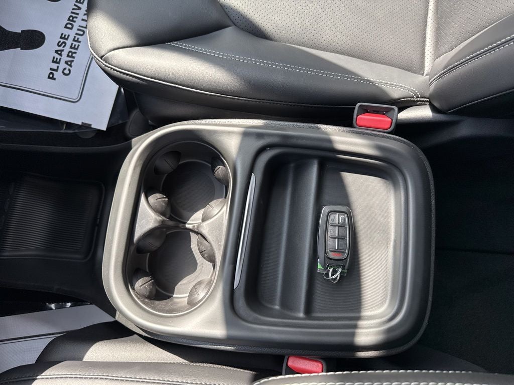 2027 Chrysler Pacifica PACIFICA SELECT