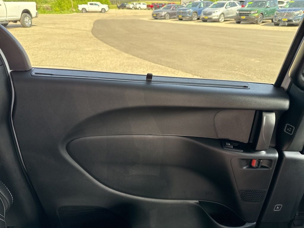 2027 Chrysler Pacifica PACIFICA SELECT
