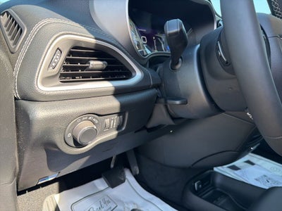 2027 Chrysler Pacifica PACIFICA SELECT AWD