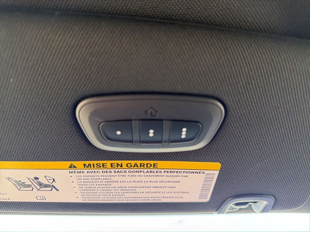 2027 Chrysler Pacifica PACIFICA SELECT AWD