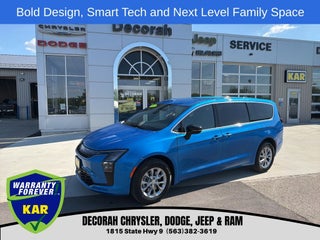 2027 Chrysler Pacifica PACIFICA SELECT AWD