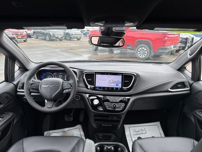 2026 Chrysler Pacifica PACIFICA SELECT AWD