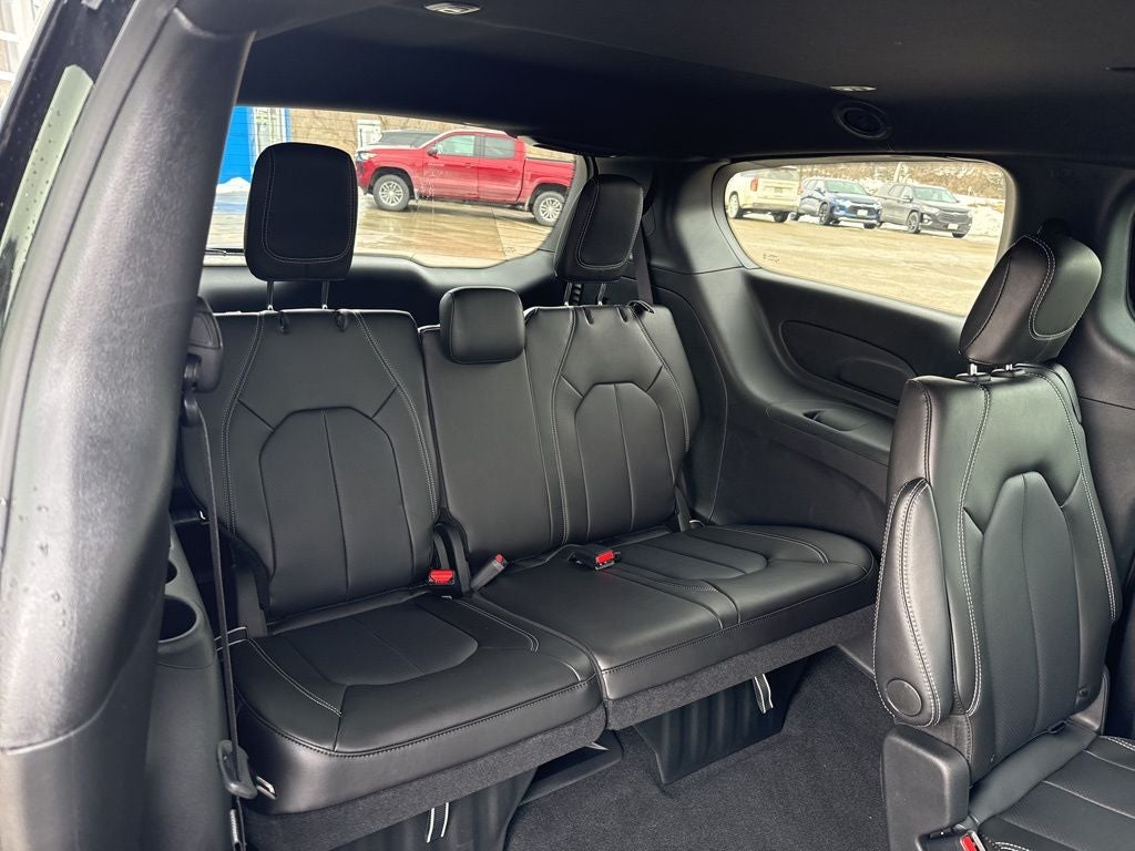 2026 Chrysler Pacifica PACIFICA SELECT AWD