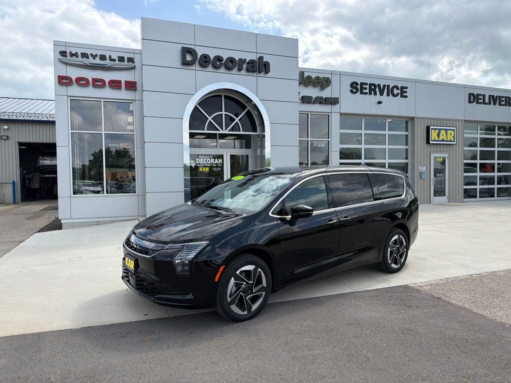 2027 Chrysler Pacifica PACIFICA LIMITED AWD