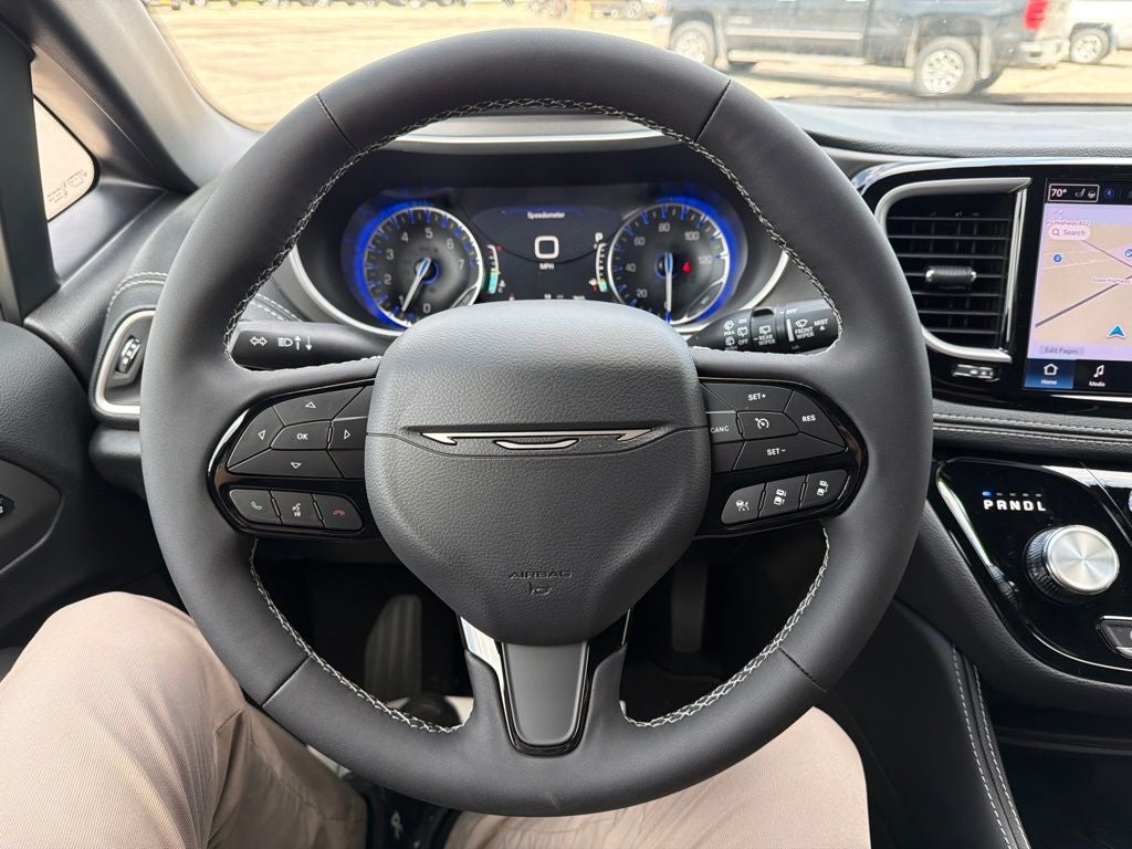 2027 Chrysler Pacifica PACIFICA LIMITED AWD