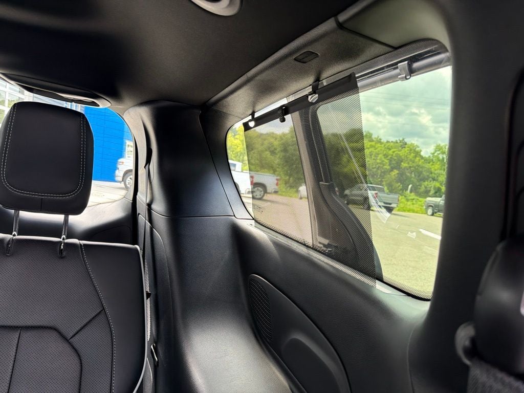 2027 Chrysler Pacifica PACIFICA LIMITED AWD