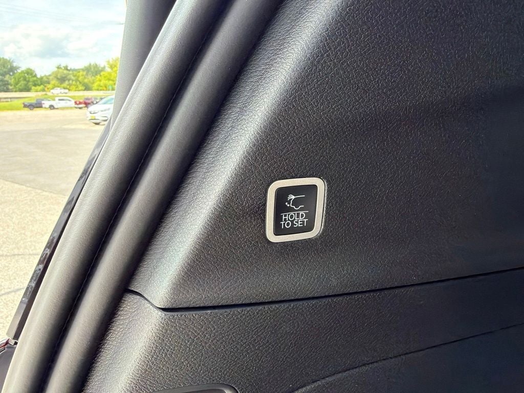 2027 Chrysler Pacifica PACIFICA LIMITED AWD