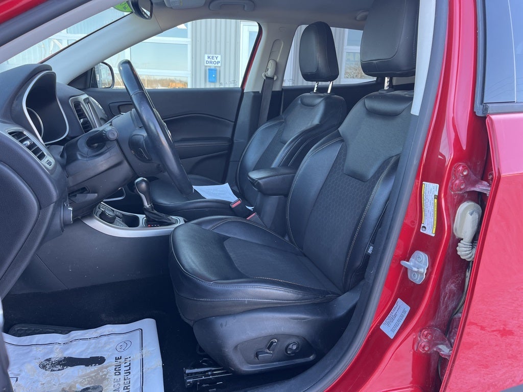 Used 2017 Jeep All-New Compass Latitude with VIN 3C4NJDBB2HT656997 for sale in Decorah, IA