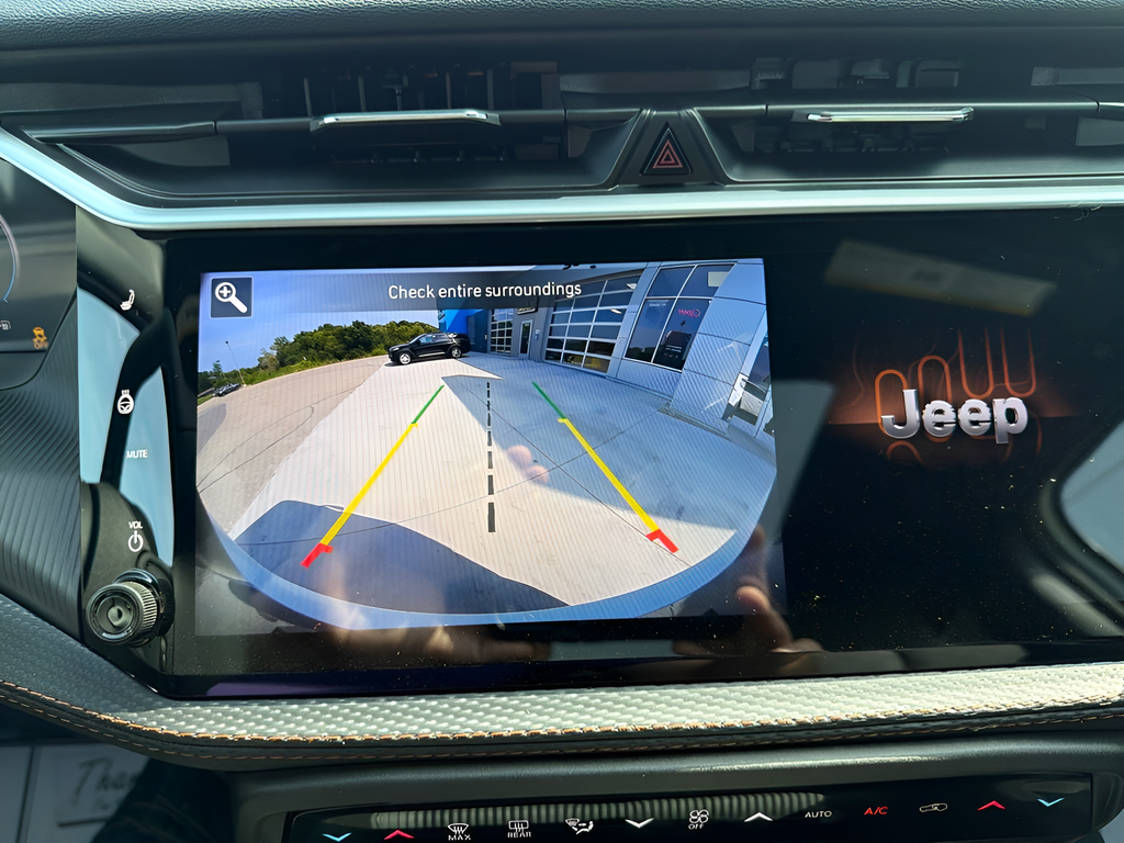 2026 Jeep Cherokee CHEROKEE OVERLAND 4X4