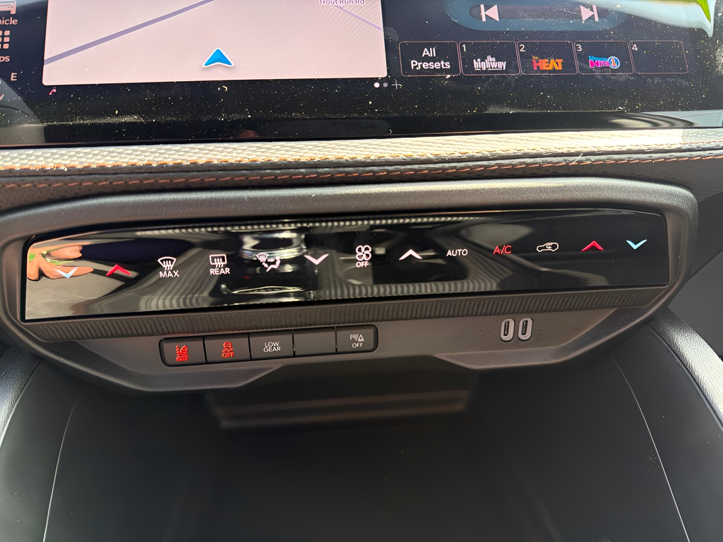 2026 Jeep Cherokee CHEROKEE OVERLAND 4X4