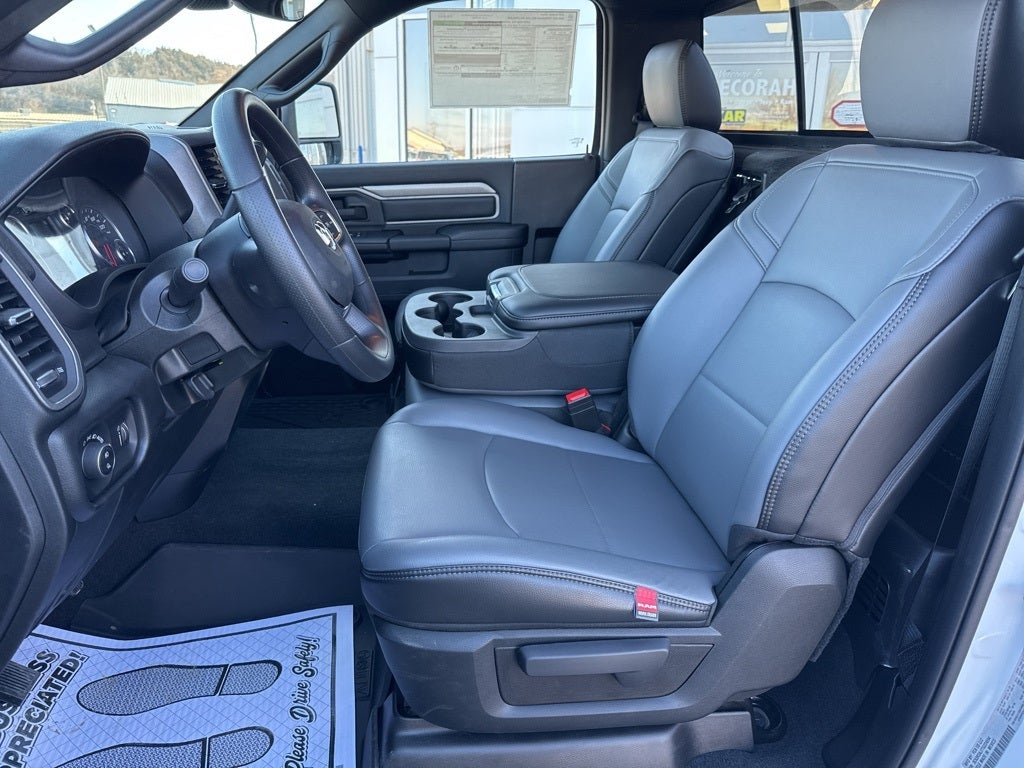 2026 RAM Ram 3500 RAM 3500 TRADESMAN REGULAR CAB 4X4 8' BOX