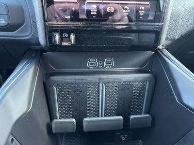 2026 RAM Ram 3500 RAM 3500 LARAMIE CREW CAB 4X4 6'4' BOX