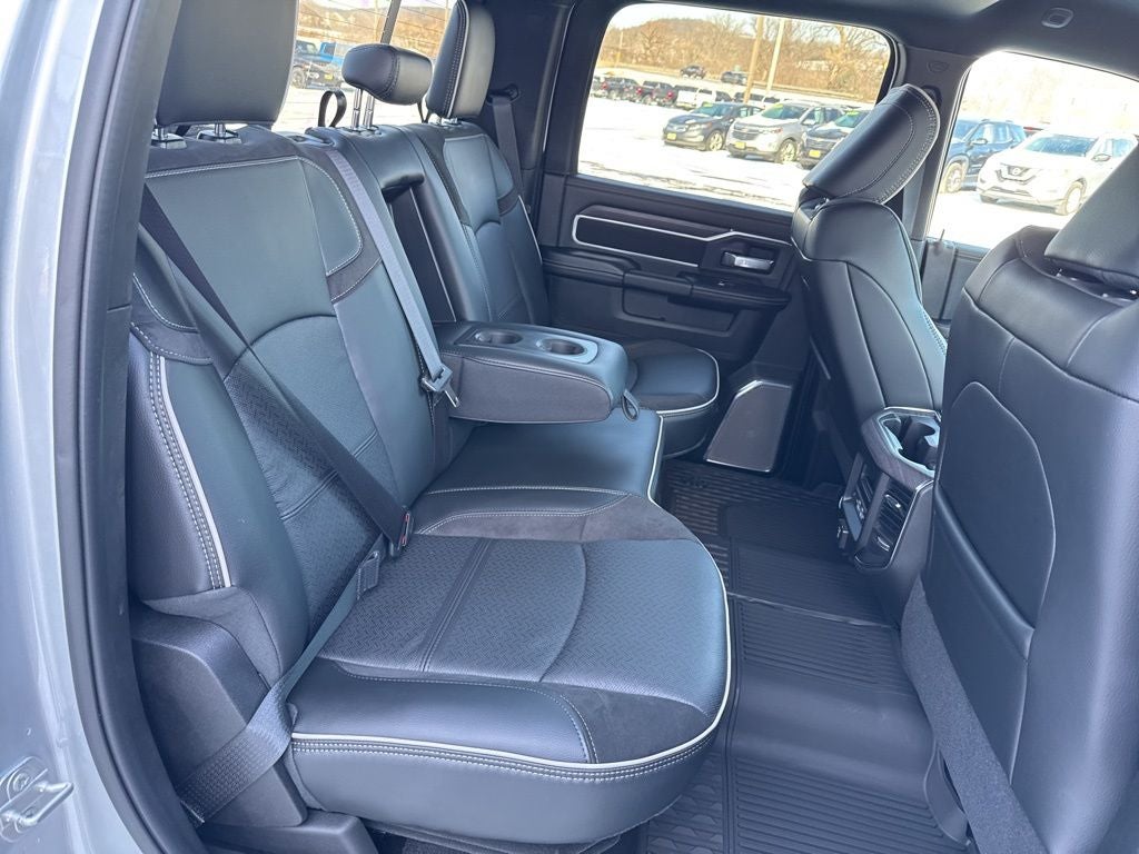 2026 RAM Ram 3500 RAM 3500 LARAMIE CREW CAB 4X4 6'4' BOX