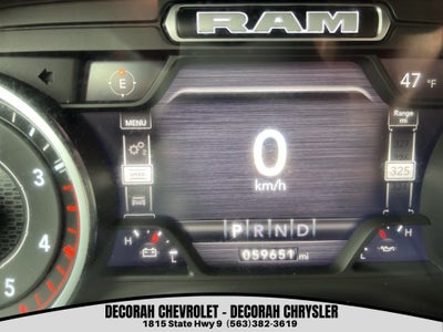 2022 RAM 3500 Tradesman Crew Cab 4x4 8' Box