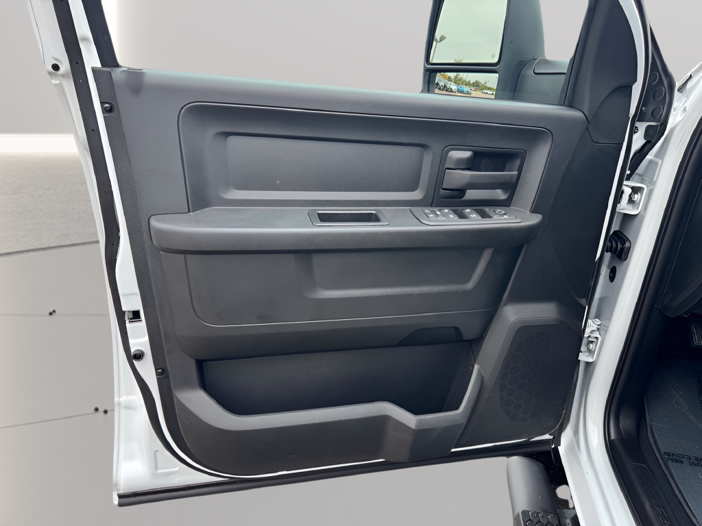 2027 RAM Ram 2500 RAM 2500 TRADESMAN CREW CAB 4X4 6'4' BOX