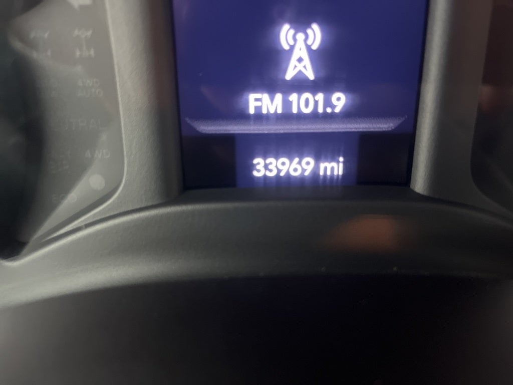 2022 RAM 2500 Tradesman Crew Cab 4x4 6'4' Box