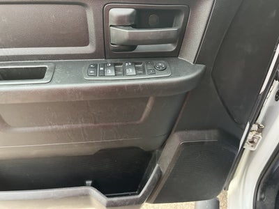 2022 RAM 2500 Tradesman Crew Cab 4x4 6'4' Box