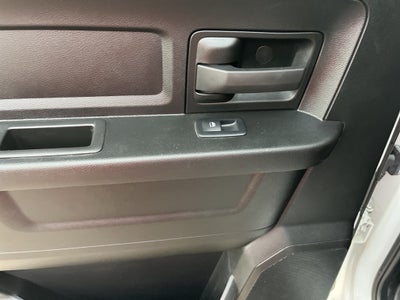 2022 RAM 2500 Tradesman Crew Cab 4x4 6'4' Box