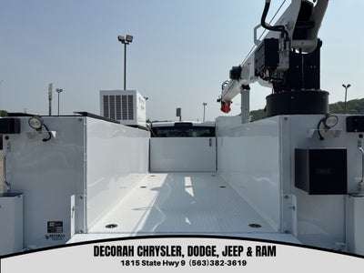 2024 RAM Ram 5500 Chassis Cab RAM 5500 TRADESMAN CHASSIS REGULAR CAB 4X4 84' CA