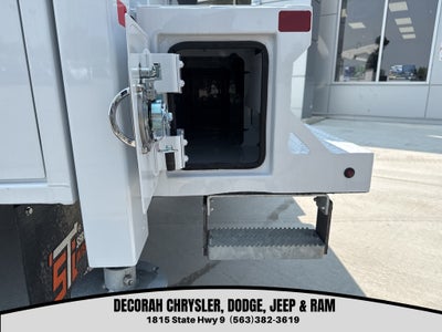 2024 RAM Ram 5500 Chassis Cab RAM 5500 TRADESMAN CHASSIS REGULAR CAB 4X4 84' CA