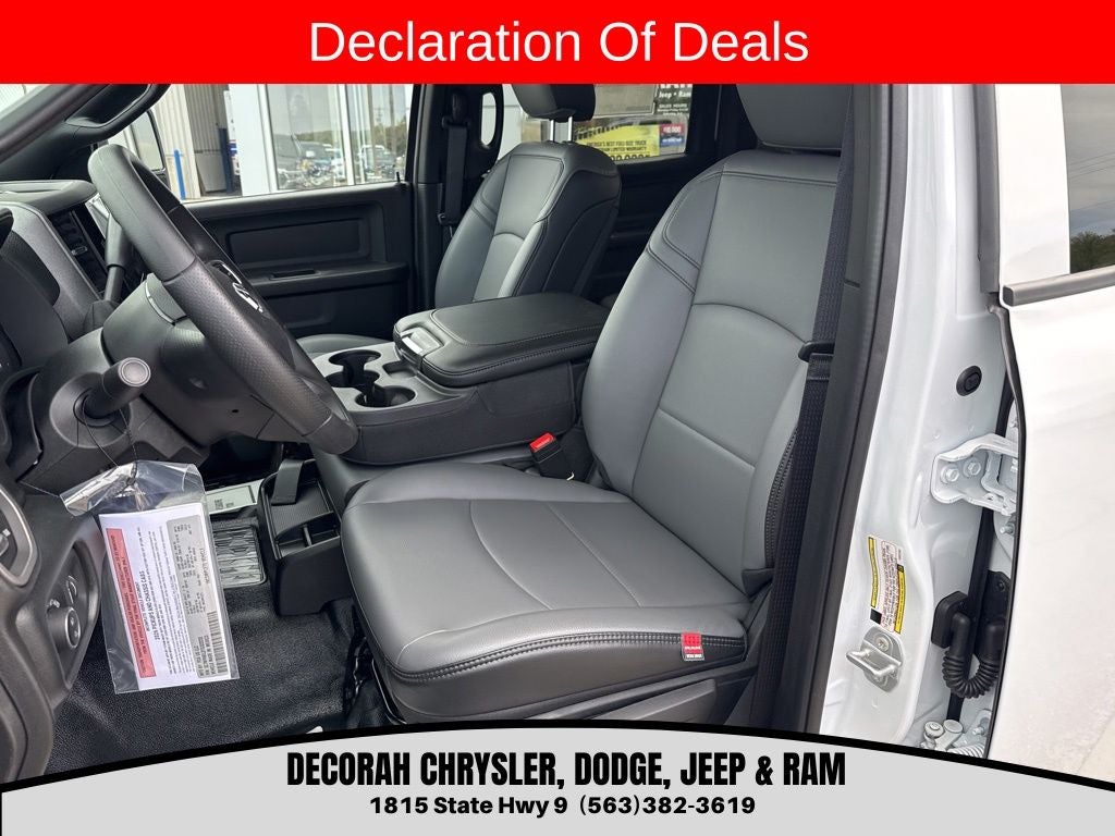 2026 RAM Ram 5500 Chassis Cab RAM 5500 TRADESMAN CHASSIS CREW CAB 4X4 60' CA