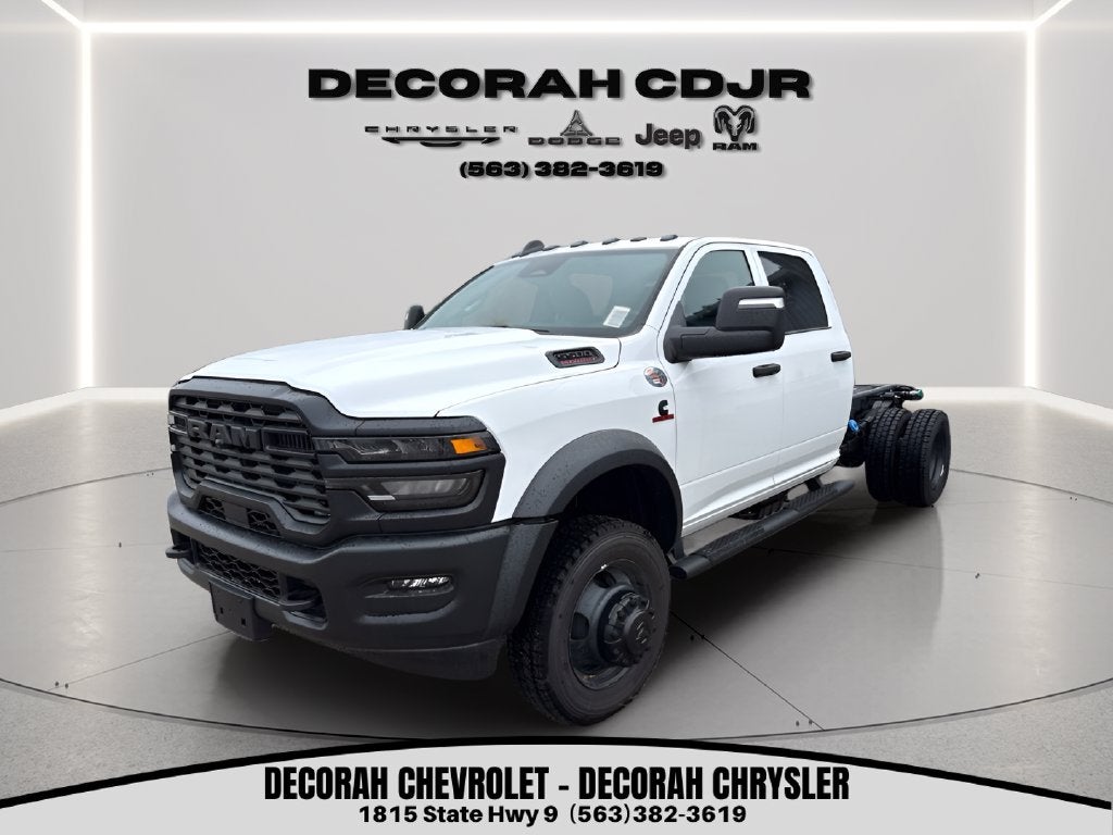 2027 RAM Ram 5500 Chassis Cab RAM 5500 TRADESMAN CHASSIS CREW CAB 4X4 60' CA