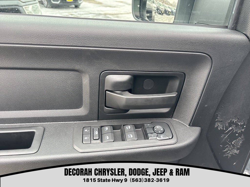 2026 RAM Ram 5500 Chassis Cab RAM 5500 TRADESMAN CHASSIS CREW CAB 4X4 84' CA