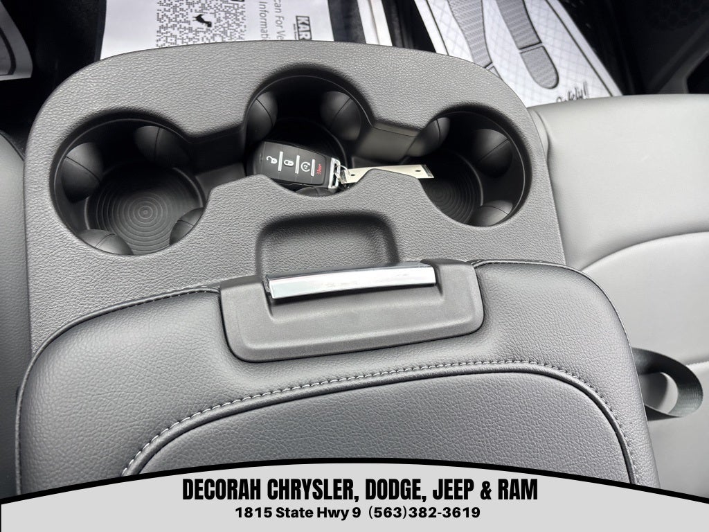 2026 RAM Ram 5500 Chassis Cab RAM 5500 TRADESMAN CHASSIS CREW CAB 4X4 84' CA