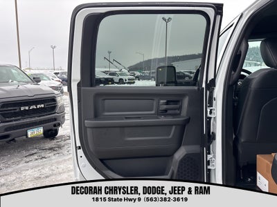 2026 RAM Ram 5500 Chassis Cab RAM 5500 TRADESMAN CHASSIS CREW CAB 4X4 84' CA