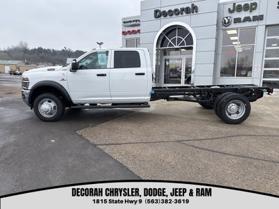 2026 RAM Ram 5500 Chassis Cab RAM 5500 TRADESMAN CHASSIS CREW CAB 4X4 84' CA