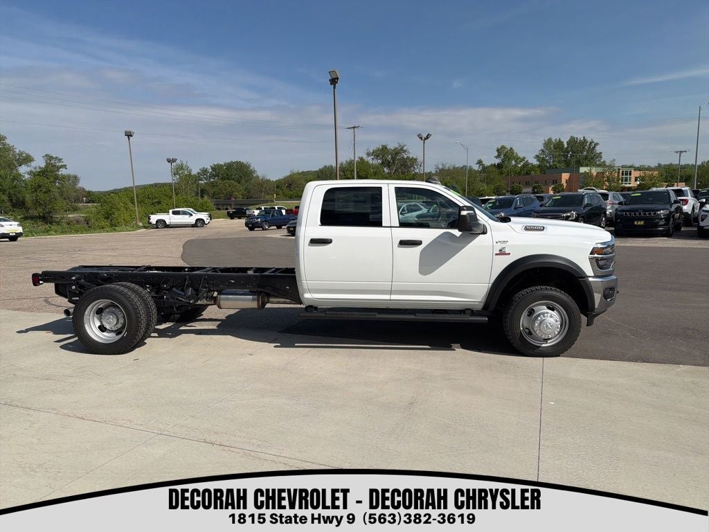 2026 RAM Ram 5500 Chassis Cab RAM 5500 TRADESMAN CHASSIS CREW CAB 4X4 84' CA