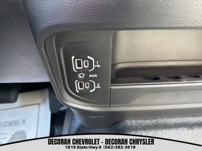 2026 RAM Ram 5500 Chassis Cab RAM 5500 TRADESMAN CHASSIS CREW CAB 4X4 84' CA