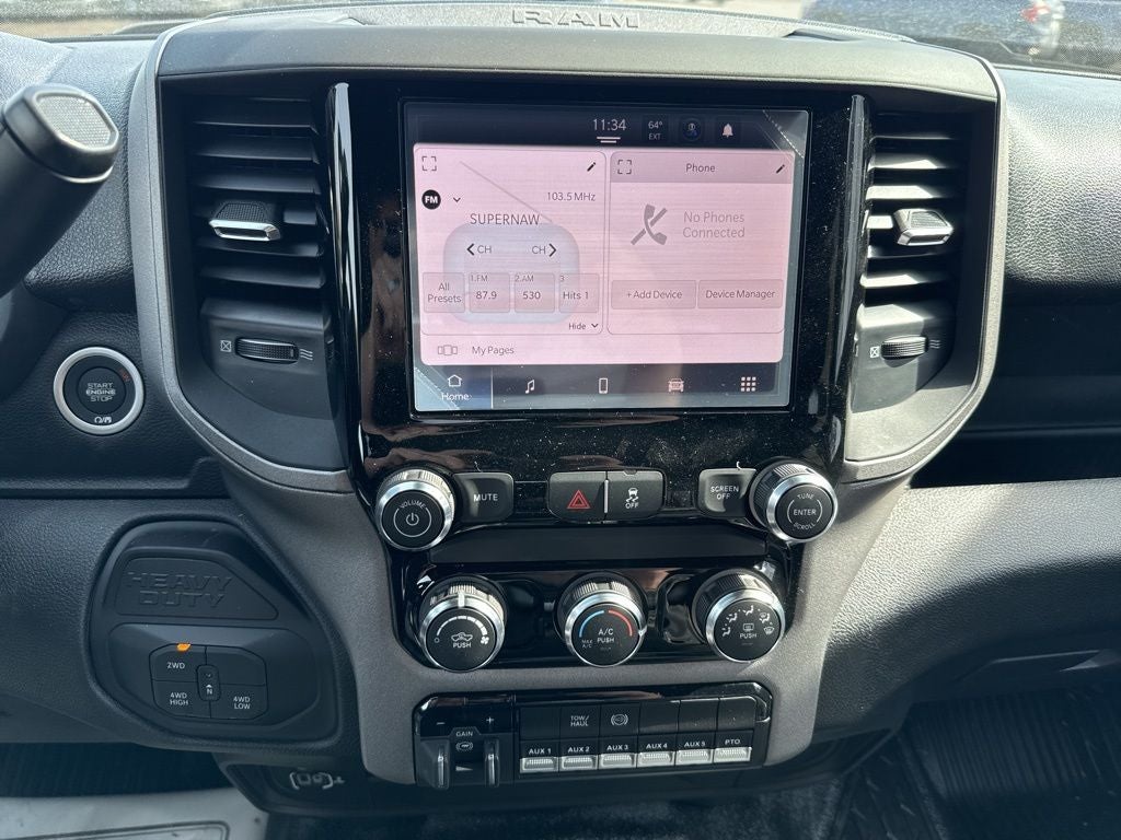 2026 RAM Ram 3500 Chassis Cab RAM 3500 TRADESMAN CREW CAB CHASSIS 4X4 60' CA