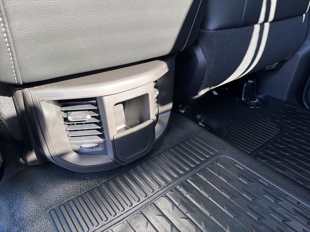 2026 RAM Ram 3500 Chassis Cab RAM 3500 TRADESMAN CREW CAB CHASSIS 4X4 60' CA