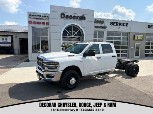 2026 RAM 3500 Chassis RAM 3500 TRADESMAN CREW CAB CHASSIS 4X4 60' CA