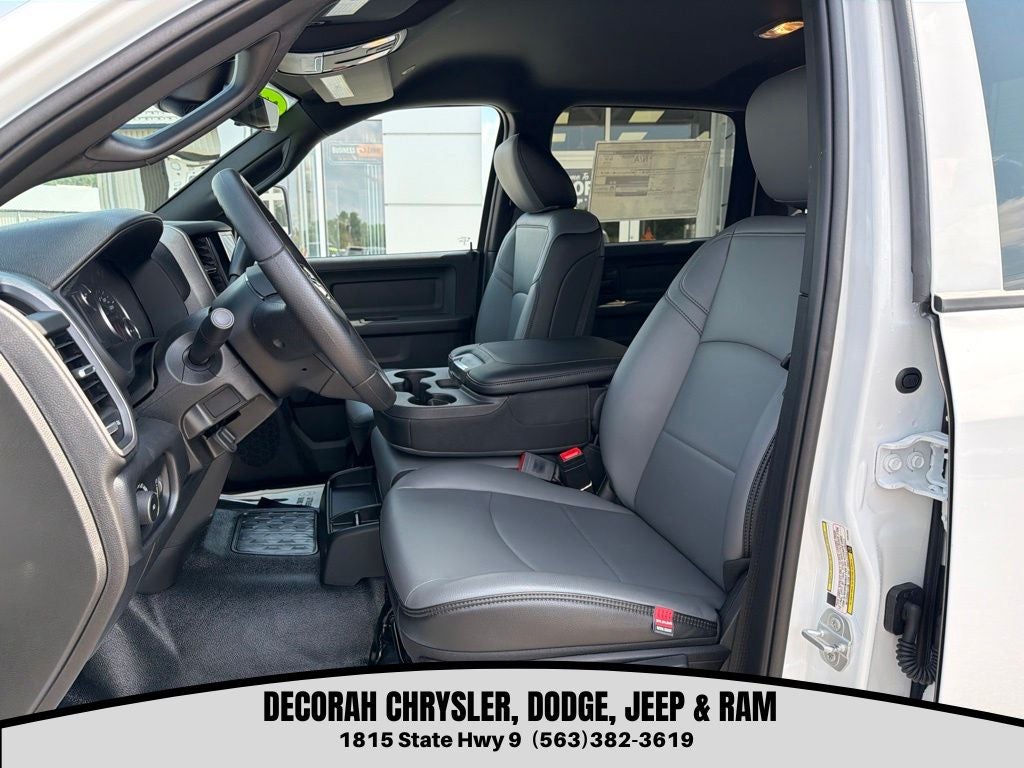 2026 RAM 3500 Chassis RAM 3500 TRADESMAN CREW CAB CHASSIS 4X4 60' CA