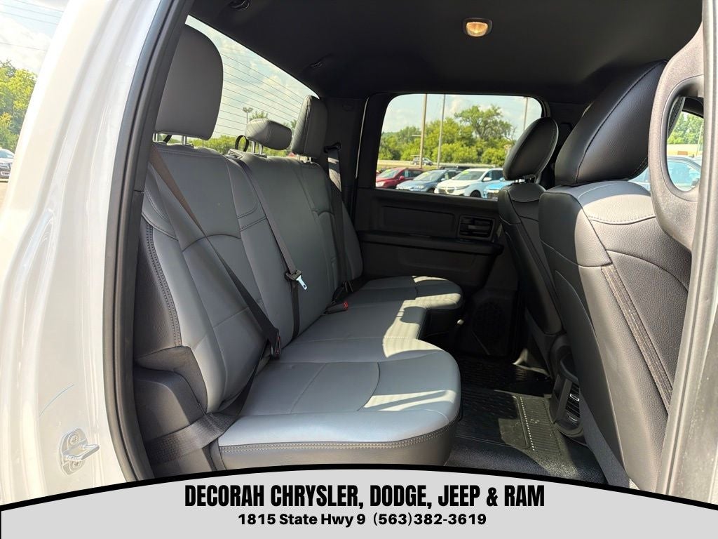 2026 RAM 3500 Chassis RAM 3500 TRADESMAN CREW CAB CHASSIS 4X4 60' CA