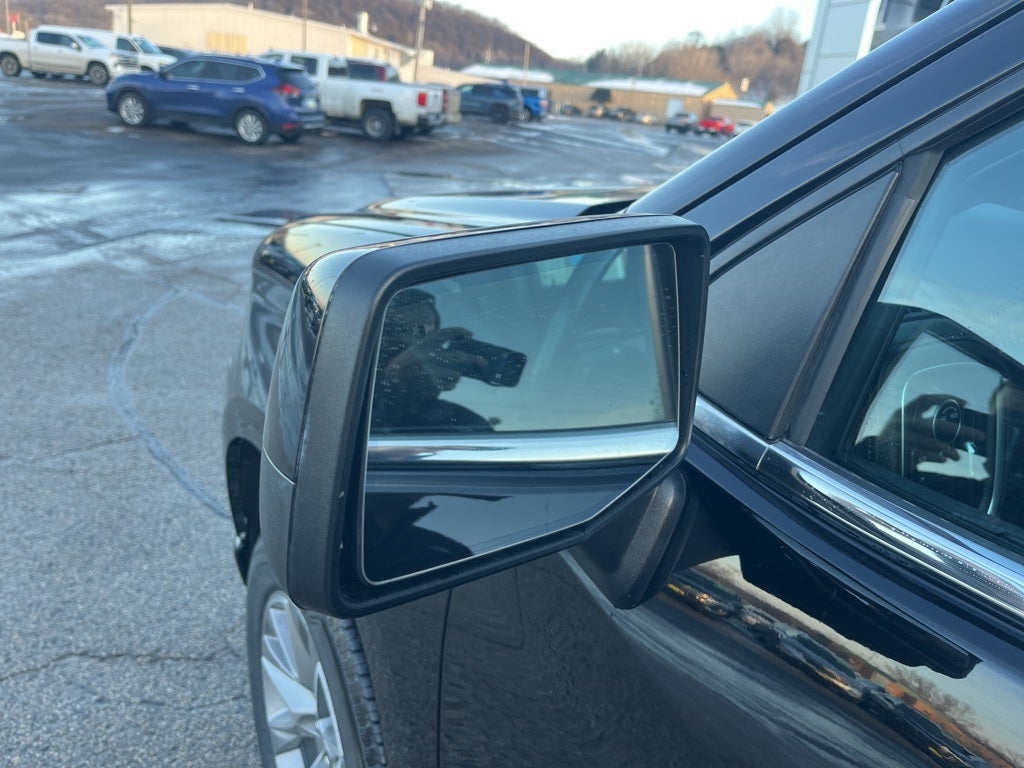 2021 Chevrolet Silverado 1500 4WD Crew Cab Short Bed High Country