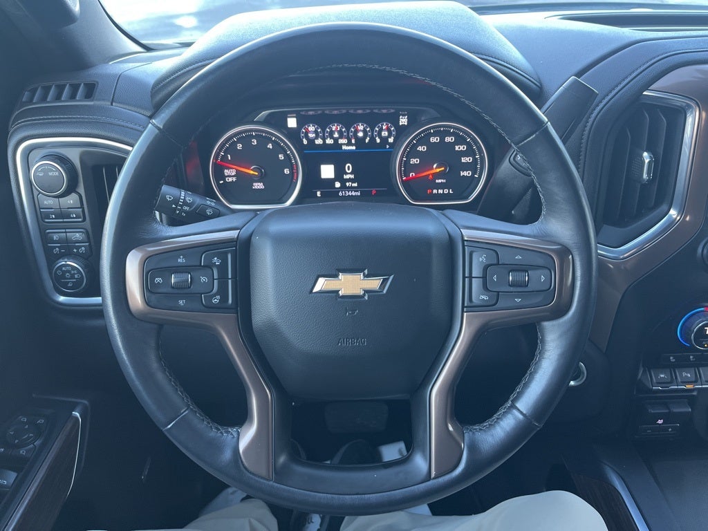 2021 Chevrolet Silverado 1500 4WD Crew Cab Short Bed High Country