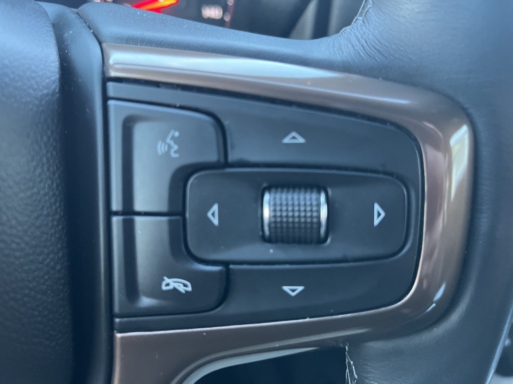 2021 Chevrolet Silverado 1500 4WD Crew Cab Short Bed High Country