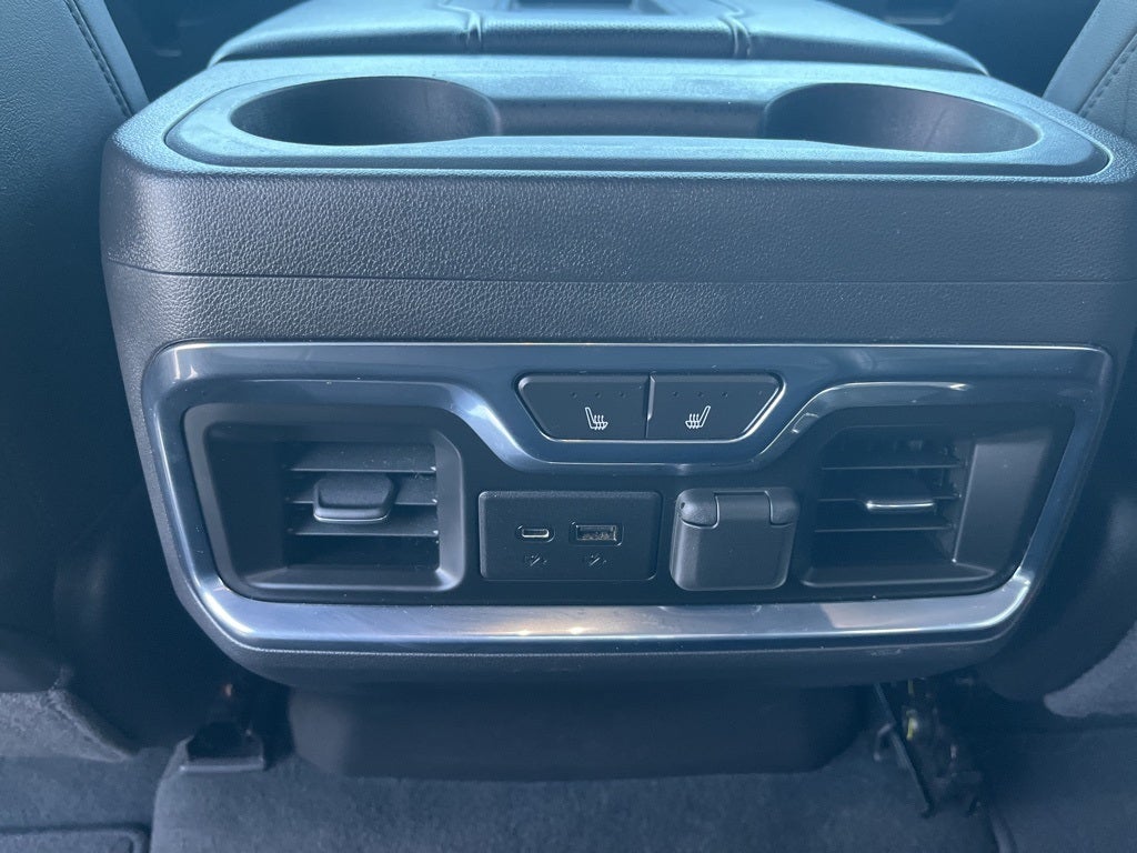 2021 Chevrolet Silverado 1500 4WD Crew Cab Short Bed High Country