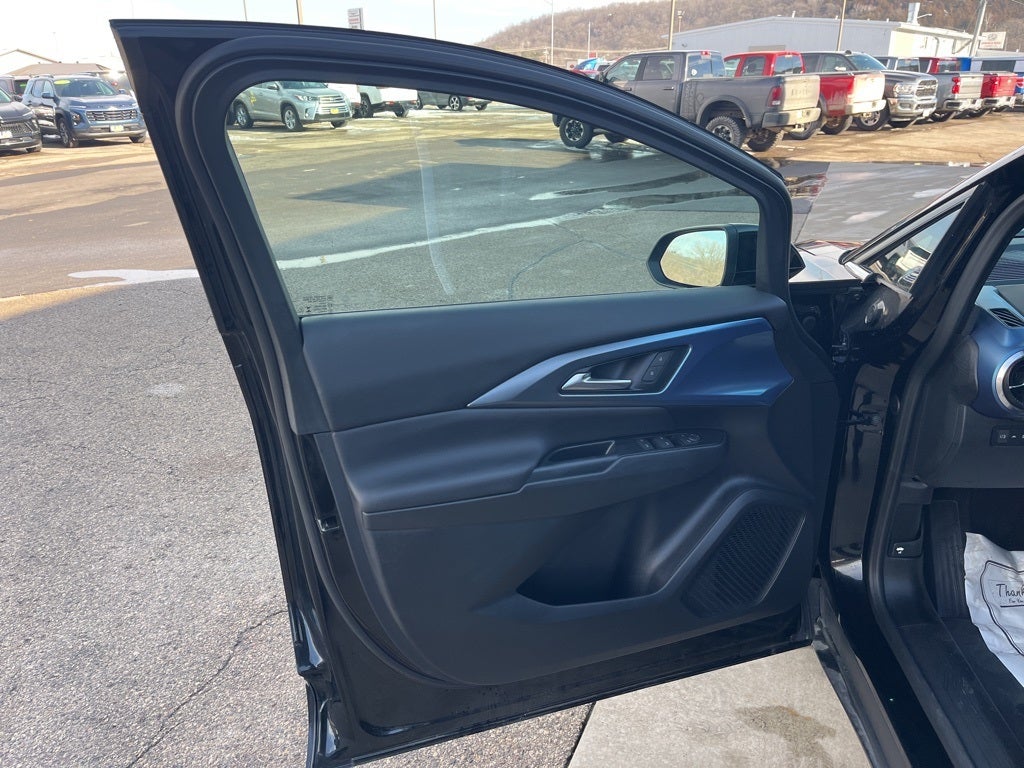 2025 Chevrolet Equinox EV LT