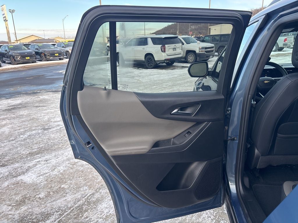 2025 Chevrolet Equinox AWD LT