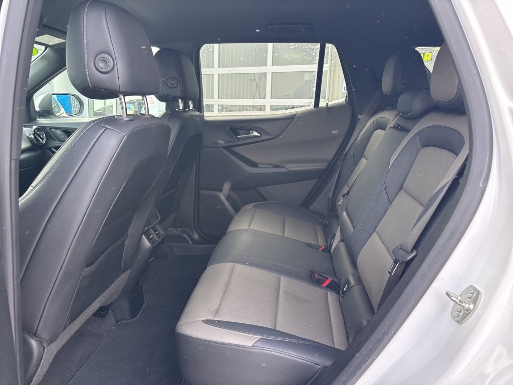 2025 Chevrolet Equinox AWD LT