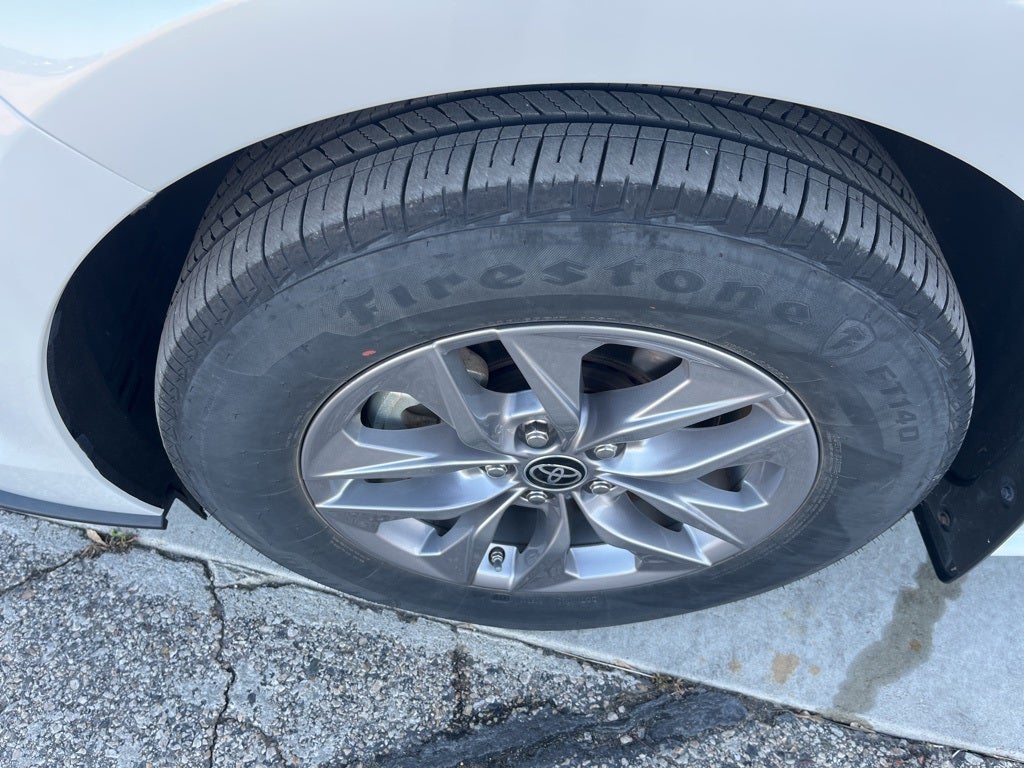 2022 Toyota Sienna XLE