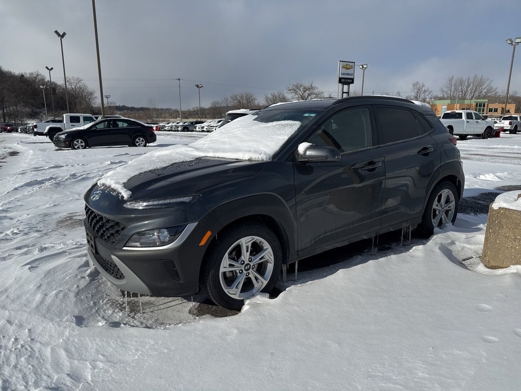 2022 Hyundai Kona SEL