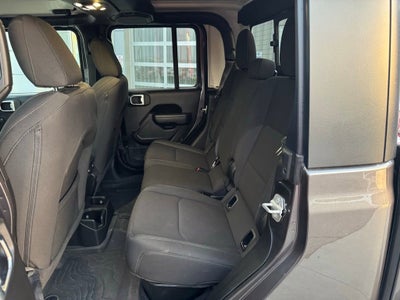 2023 Jeep Gladiator Willys