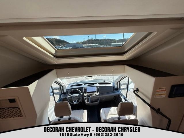 2022 Ford Transit Cutaway Base