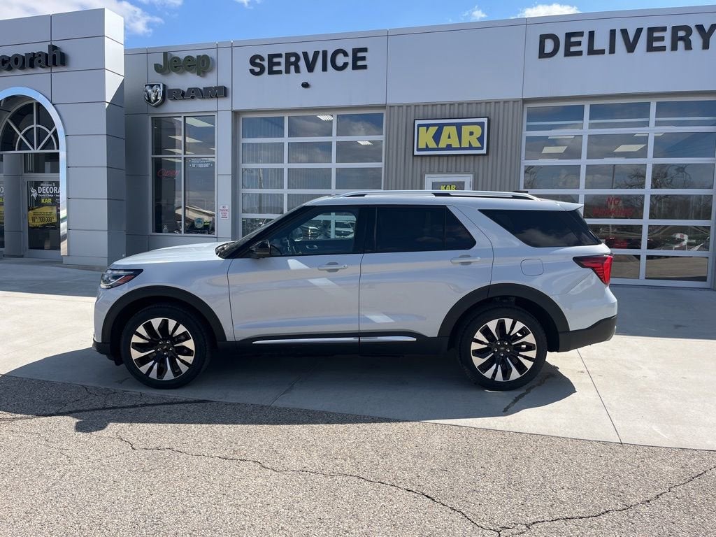 2025 Ford Explorer Platinum