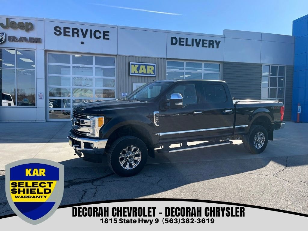 2017 Ford Super Duty F-250 SRW Lariat